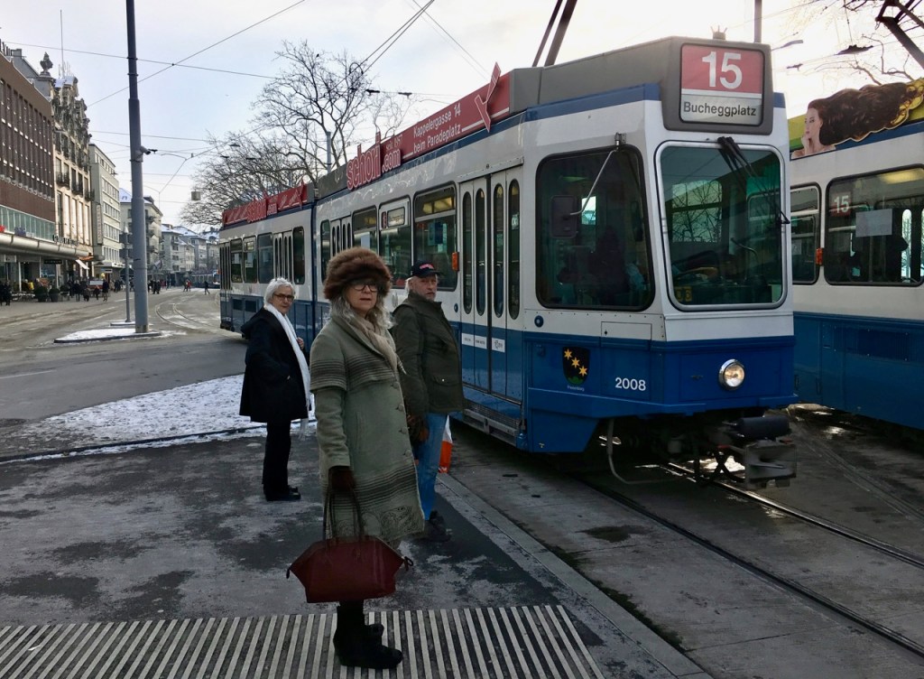 Chicago Transit Needs an Upgrade: 5 Universal Features of European City Transit