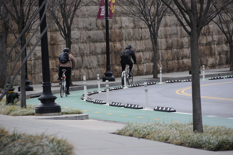 Street by Street, DC Builds Out a Center-City Protected Bikeway Network