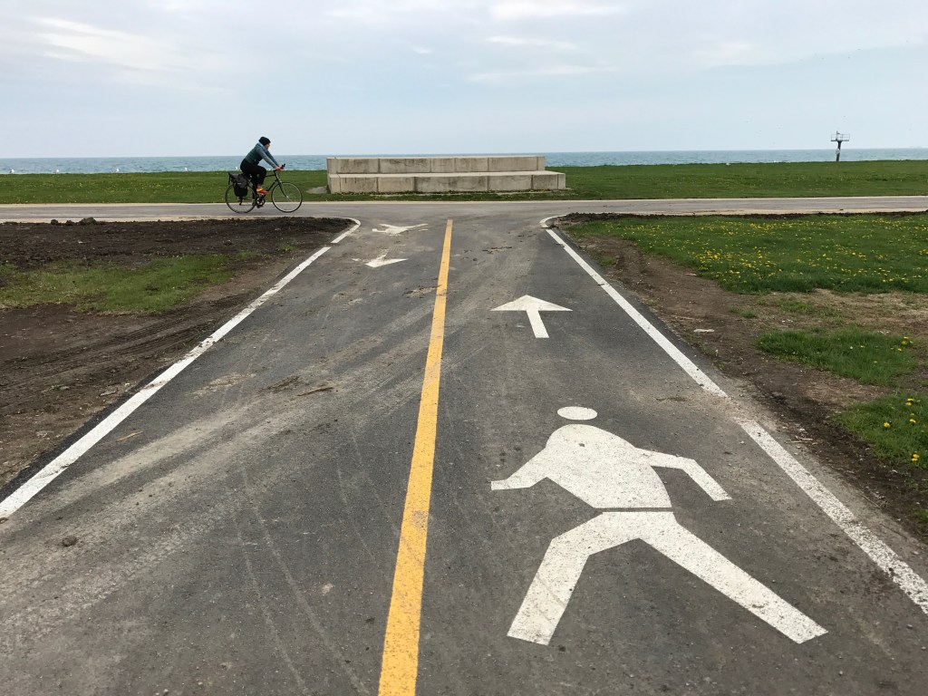 Eyes on the Street: Lakefront Trail Separation From 31st to 41st