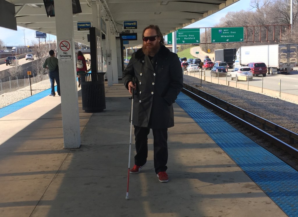Local Rocker Andy Slater Discusses What It’s Like Riding the CTA as a Blind Person