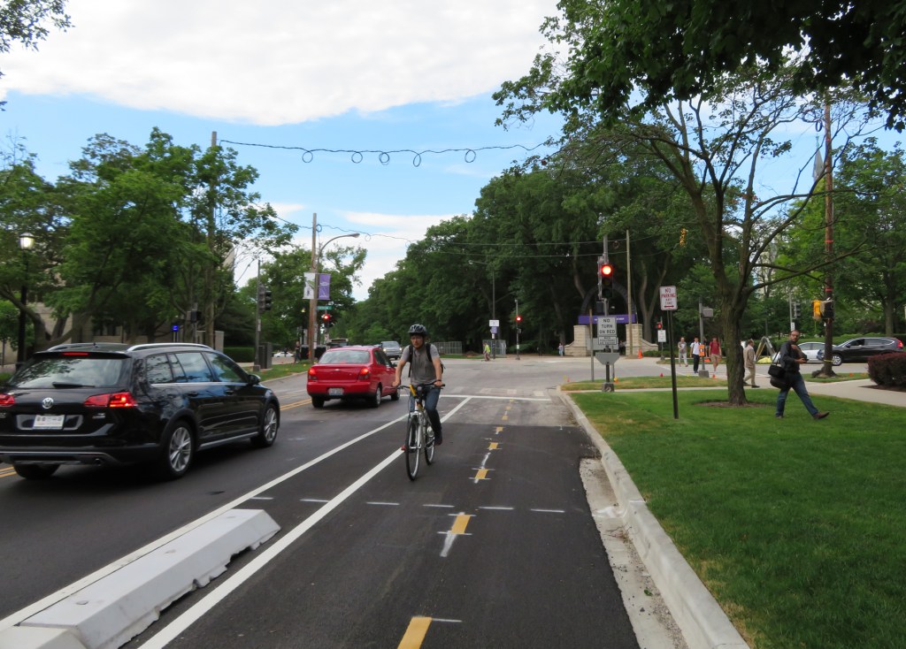 Eyes on the Street: New 2-Way Protected Bike Lane on Evanston’s Chicago Avenue