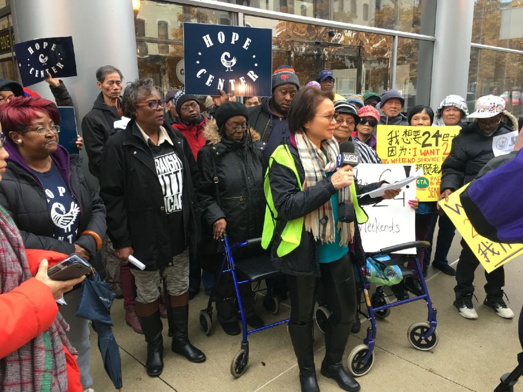Dozens of Seniors Ask CTA to Expand Wentworth, 31st Bus Routes’ Schedules