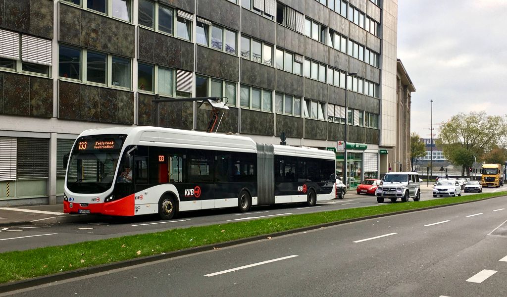 CTA Plans to Purchase 20 Electric Buses With En-Route Chargers Next Year