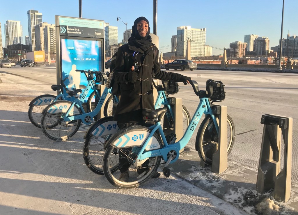 Top Divvy Rider Kerdia Roland Pedaled 6,275 Miles in 2017