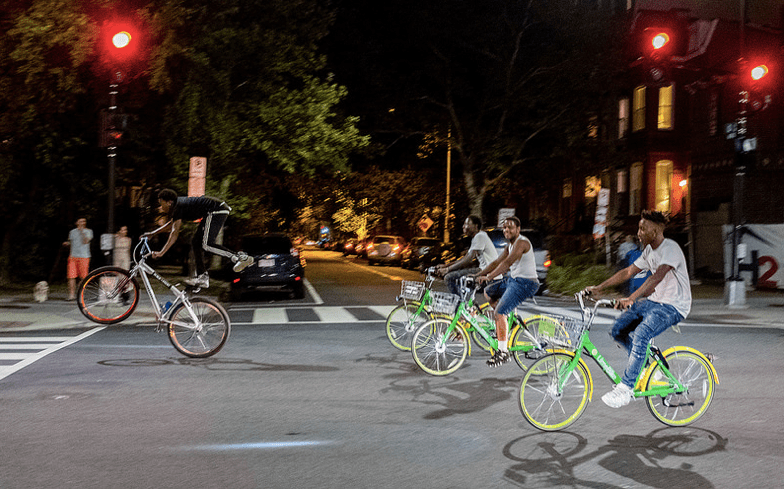 The Racist Dog Whistles in Complaints About Dockless Bike-Share