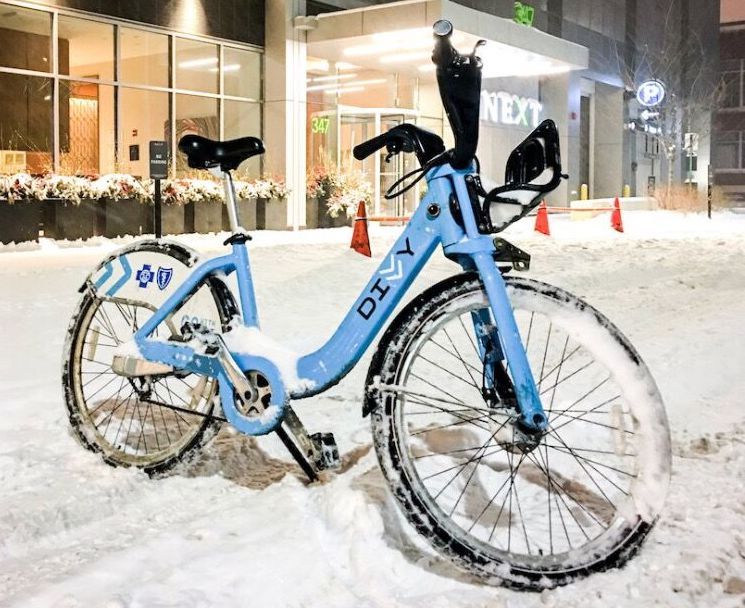 A Blizzard of Divvy Ridership: Snowstorm Doesn’t Deter Chicago’s “Badass” Bikers