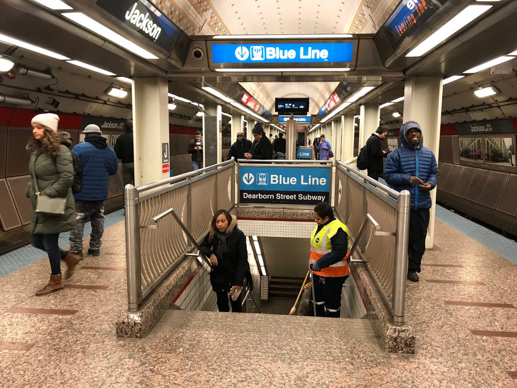 Just How Often Does the CTA Clean Its Subway Platforms?