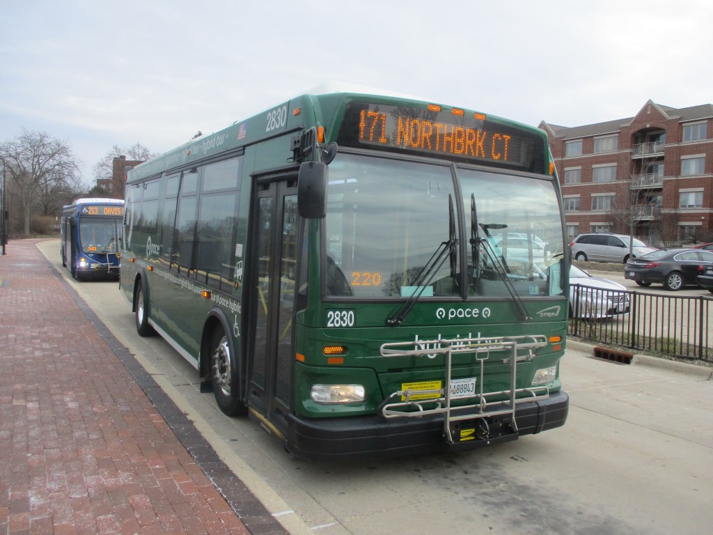 Why Pace’s Diesel-Electric Bus Pilot Was Never Expanded Beyond Highland Park