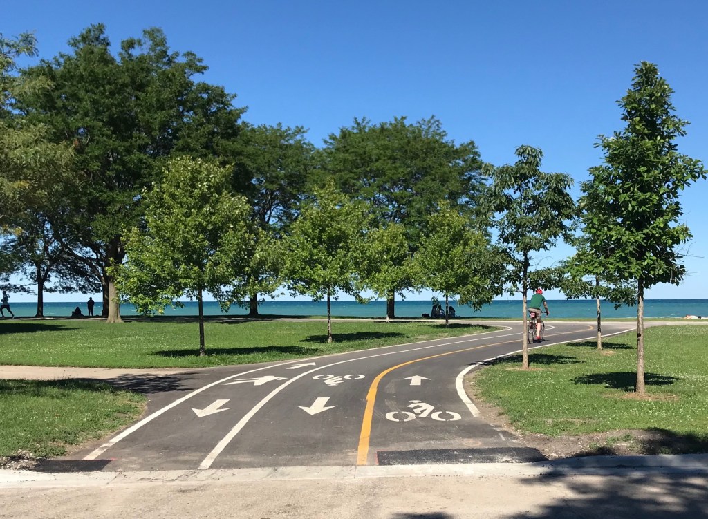 Eyes on the Street: Lakefront Trail Separation between Montrose and Ardmore
