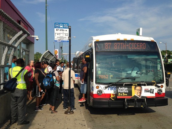 2019 CTA Budget Avoids Hikes and Cuts, But Lack of State Funding Is Still a Problem