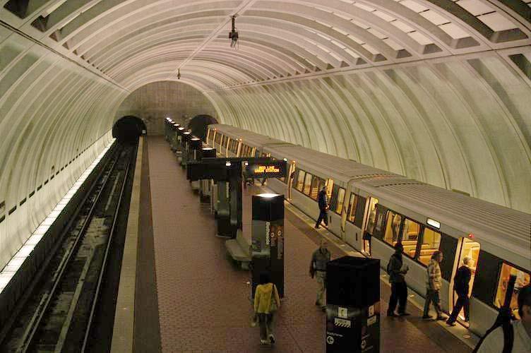 DC Metro Opens Door to Bikes During Rush Hour
