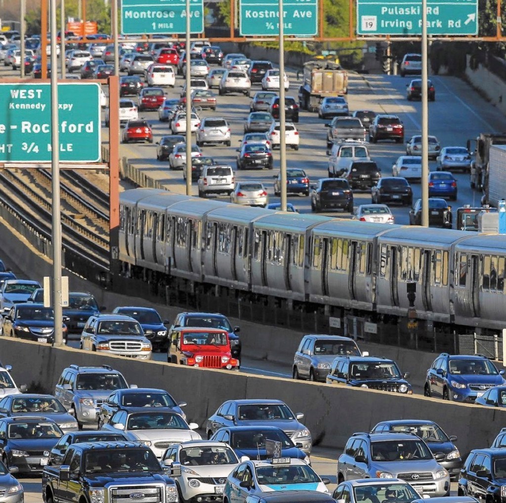 What TransitCenter’s New “Who’s on Board” Study Means for Chicago