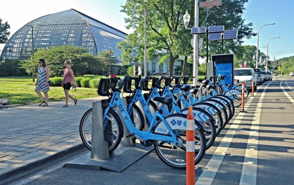 Lyft May Spend $50M to Expand Divvy to All Wards, Using Dockless-Option eBikes