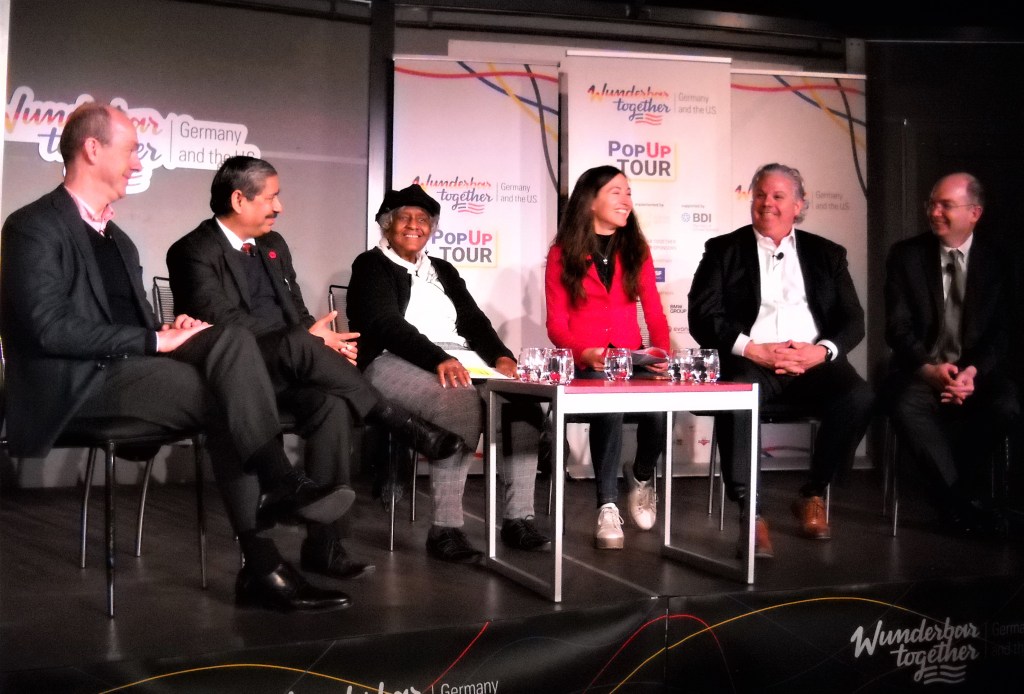 Transportation Experts Discuss the Challenges Chicago Will Face in the Next 30 Years