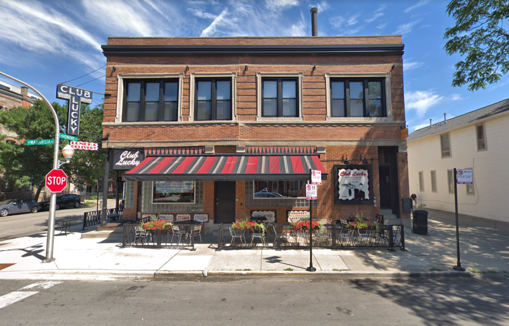 Longtime Bucktown Eatery Club Lucky Promises to Improve Their Bike Parking Situation