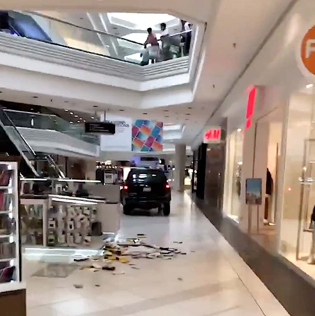 How the Woodfield Mall SUV incursion reflected the madness of American car culture