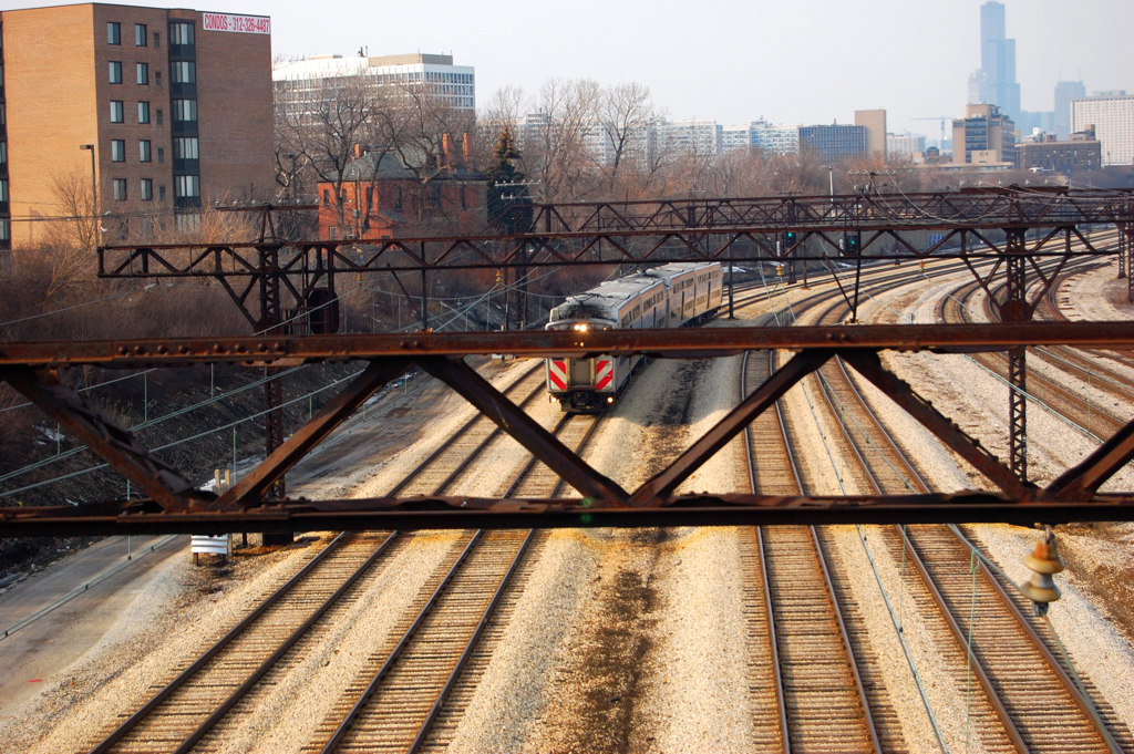 With no service cuts or fare hikes, Metra’s downtown budget hearing was a no-drama affair