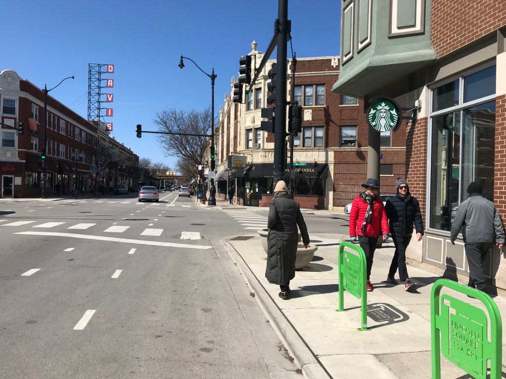 Let’s fence off empty parking lanes to make room for safe walking and running