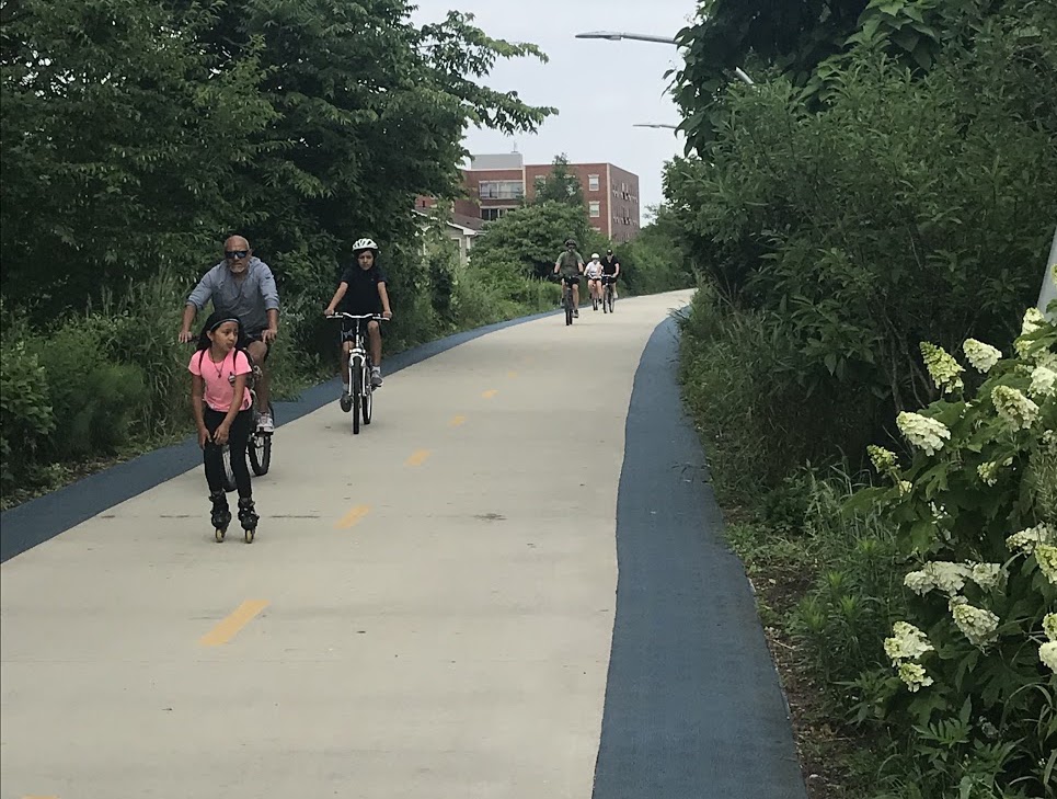 People flock to the reopened Bloomingdale while maintaining social distance 