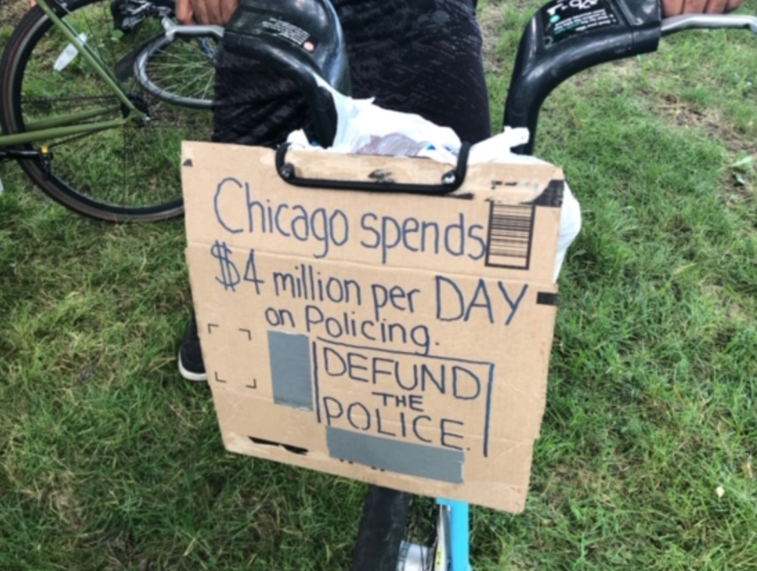 A Divvy bike customized for the ride. Photo: Cameron Bolton