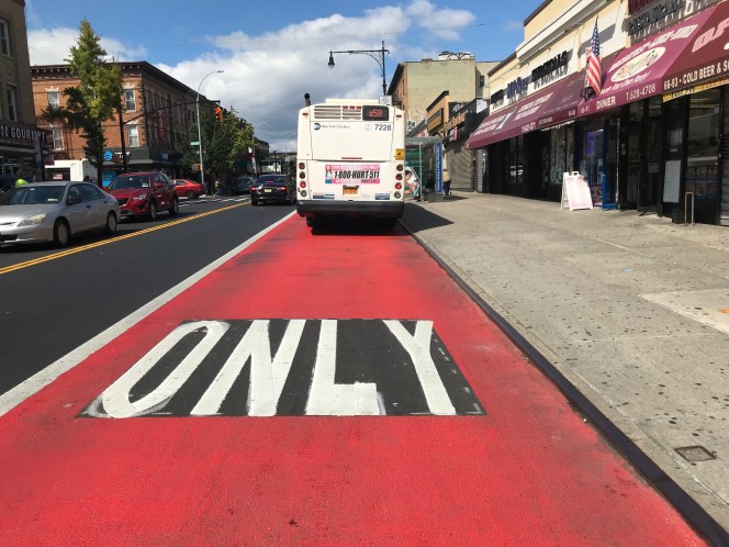 Does Chicago need pandemic bus lanes? MPC and UIC experts weigh in