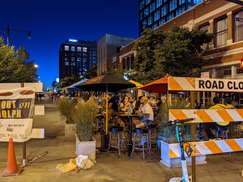 Chicago’s Cafe Streets have been hugely successful. Let’s make them permanent.