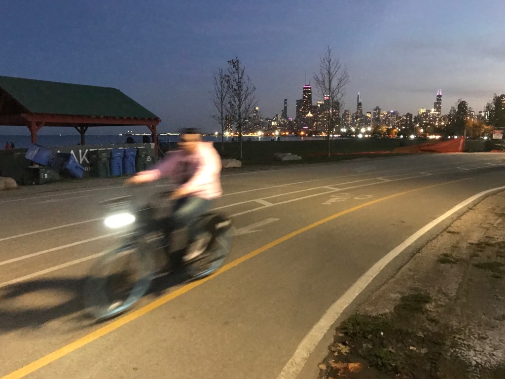 Be excellent to each other: How to be a nice person while riding an e-Divvy