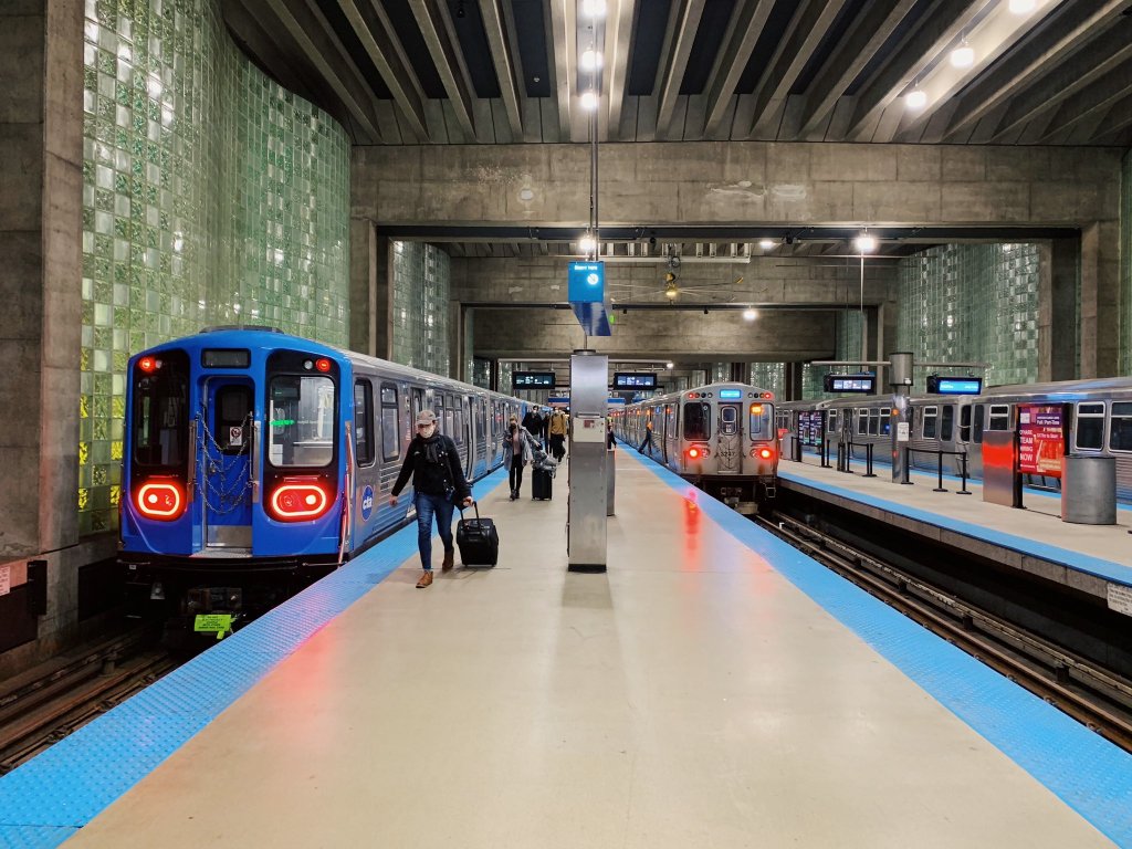 Chicago Blues: Transit advocates react to new CTA 7000-Series railcars