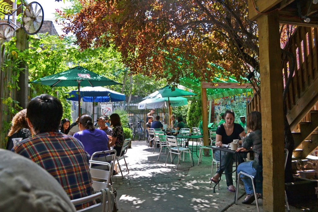 Join us for a Streetsblog meetup at Handlebar on Wednesday, October 13