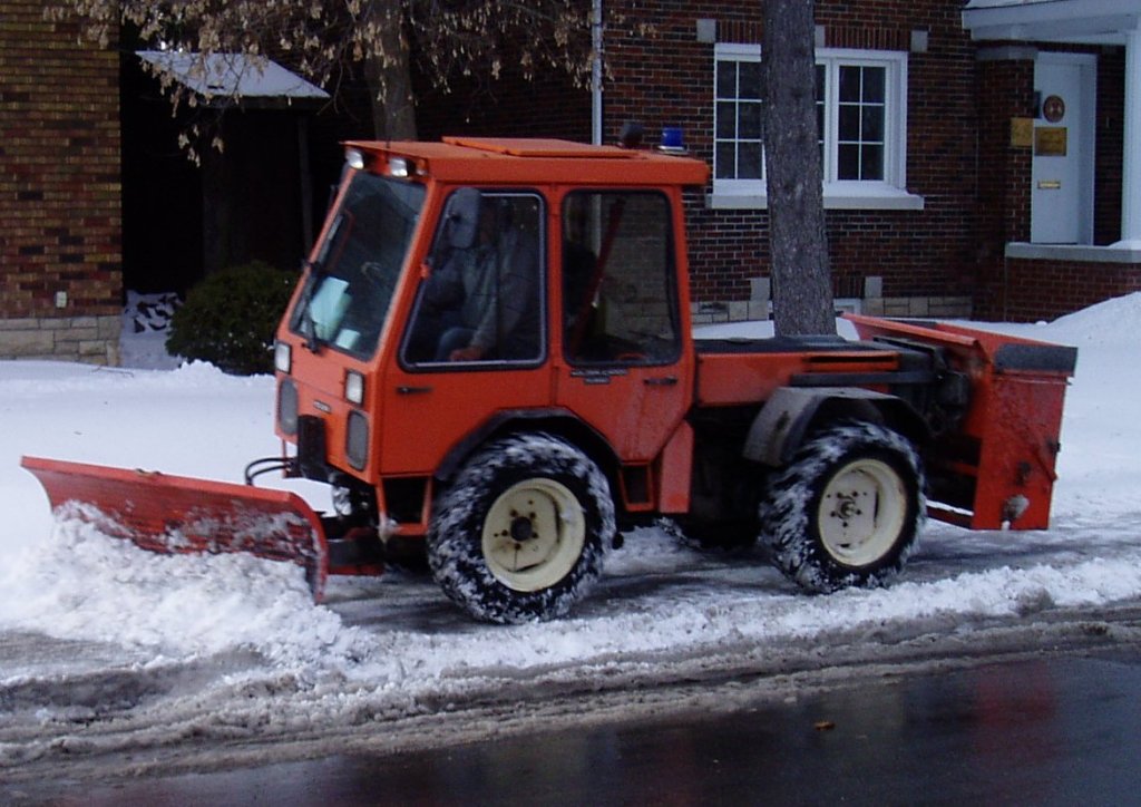The case for municipal sidewalk snow clearance in Chicago