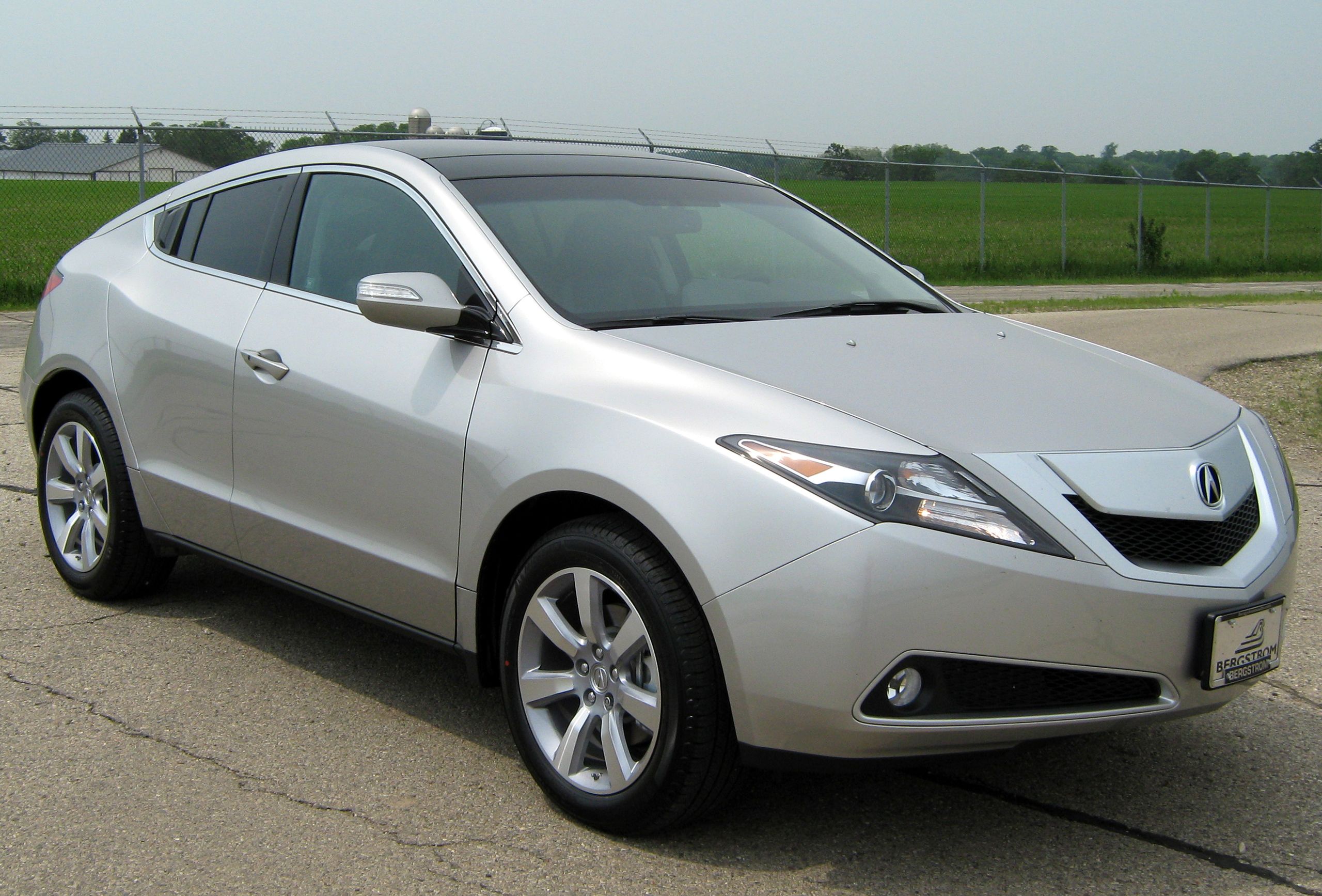 A 2011 Acura ZDX Crossover SUV. Photo via Wikipedia