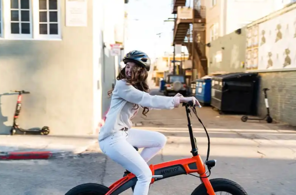 Electric Bicycle Incentives Go Local, But Feds Can Do More