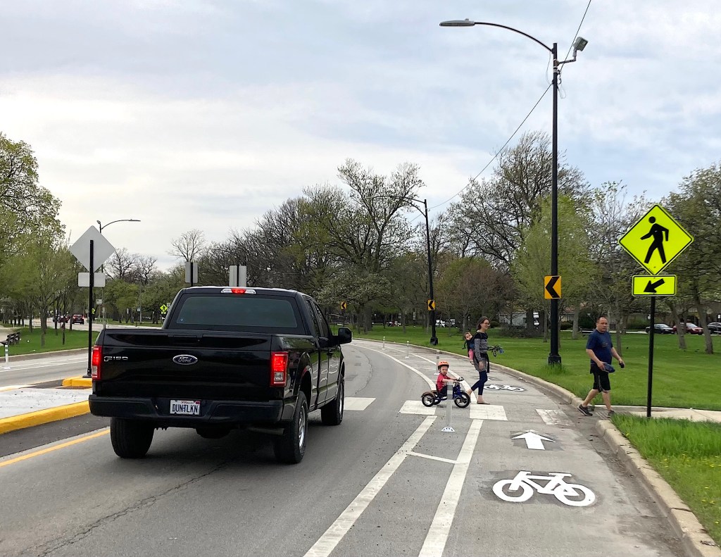 Columbus Park road diet improves safety, CDOT staffers ridicule Block Club coverage