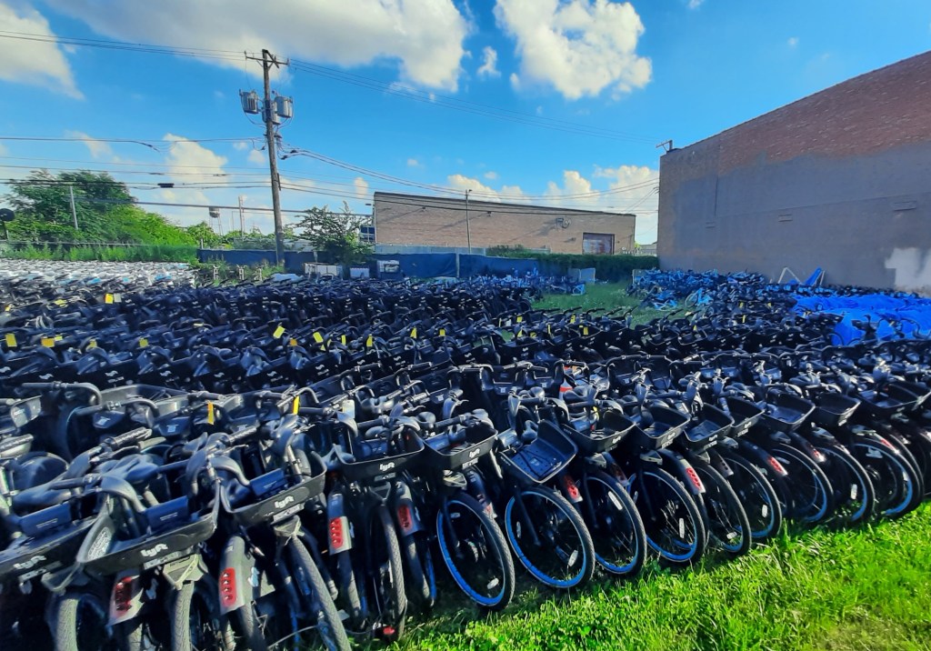 What’s up with the massive field of Divvy bikes sitting in a West Town vacant lot?