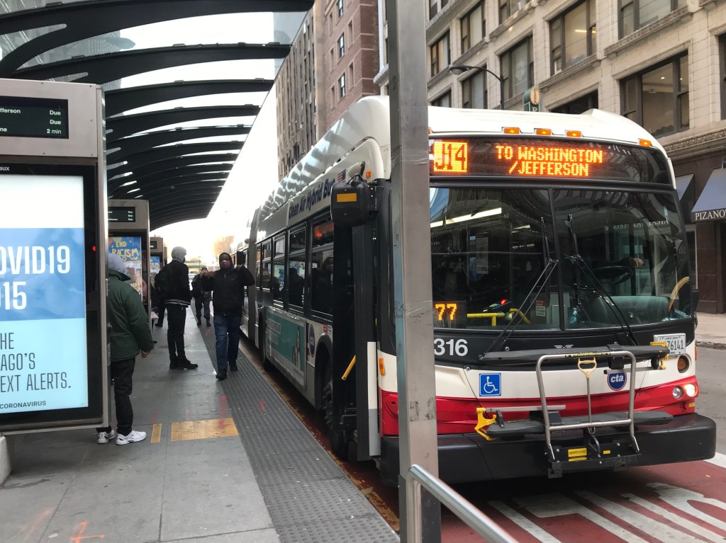 At Mobility Collaborative meeting, advocates staff pushed CTA, CDOT to implement robust BRT