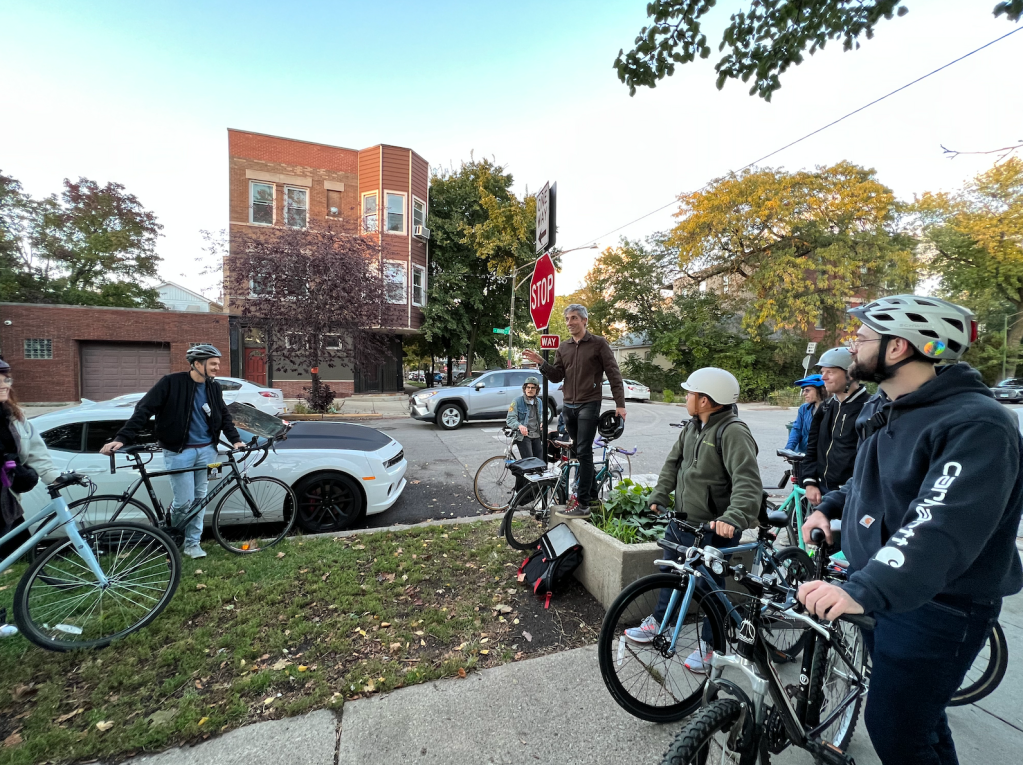 Never mind the cider-throwers: La Spata shows off new bikeways, calls for urgent action