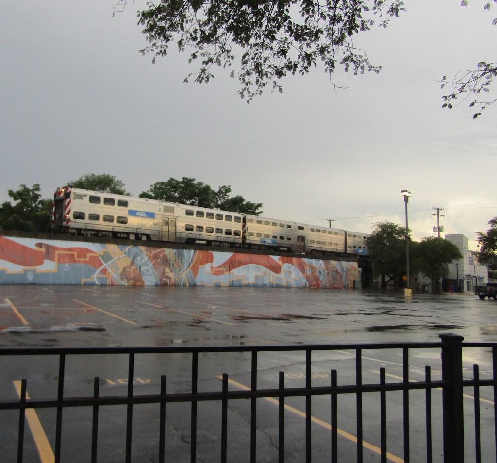 Railroad strike threat resurfaces, could impact most Metra lines