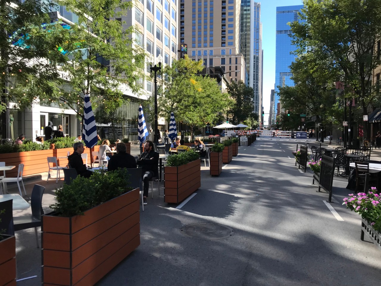 Pedestrianized Clark Street in River North. Photo: John Greenfield