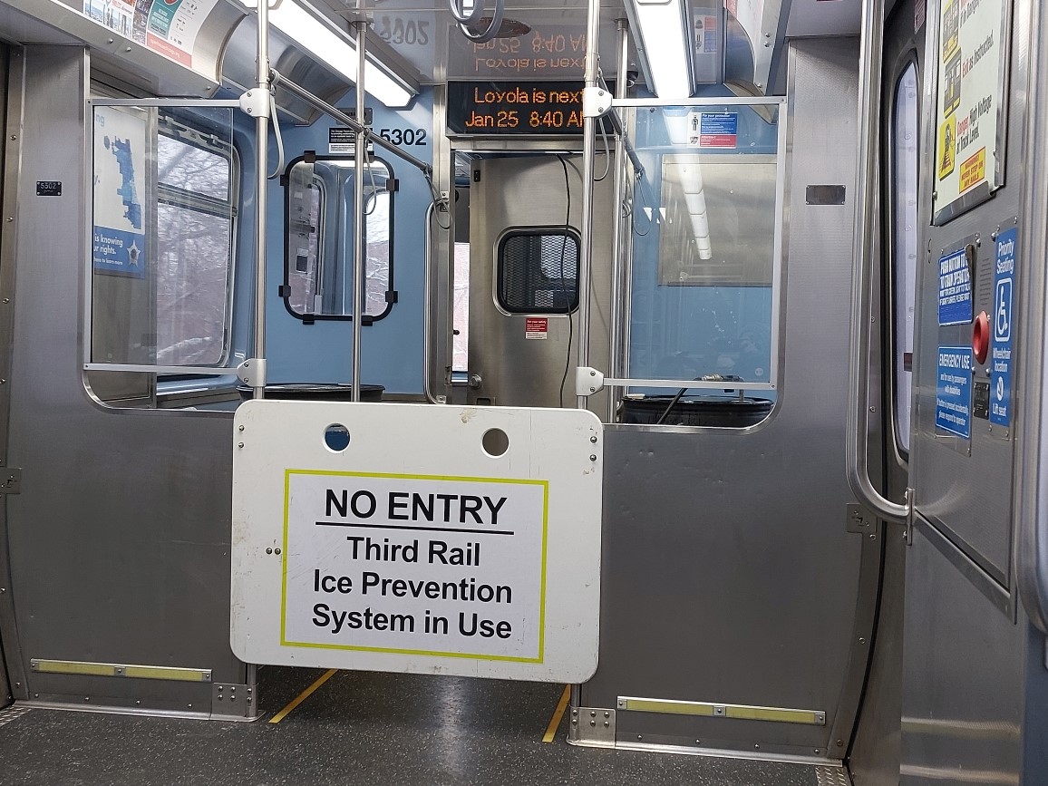 The sign on the Red Line this morning. Photo: Beth Medley