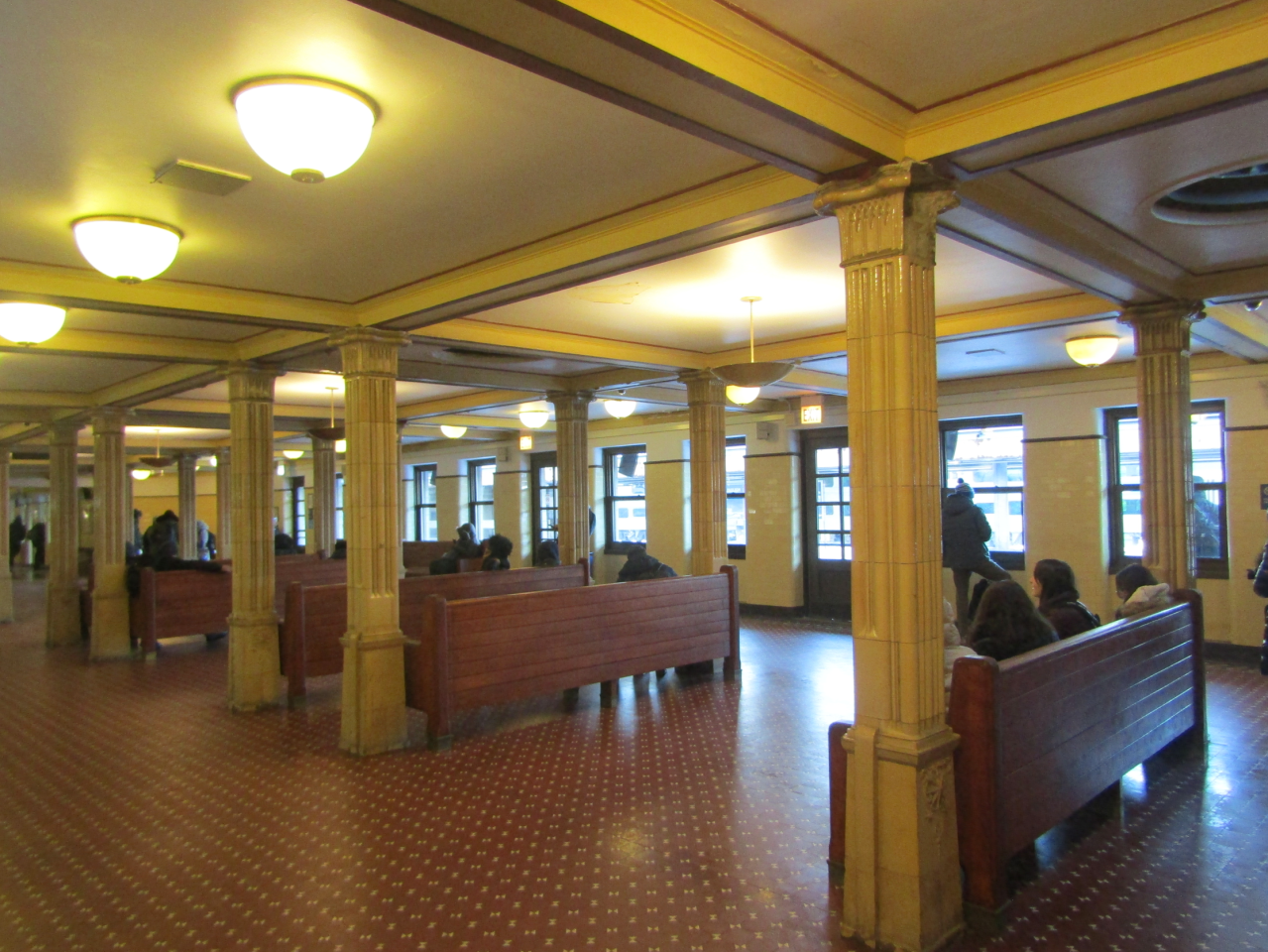 The existing station waiting room. Photo: Igor Studenkov