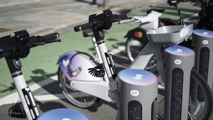 The new self-charging Lyft docks, which won't be coming to Chicago anytime soon. Photo: Lyft