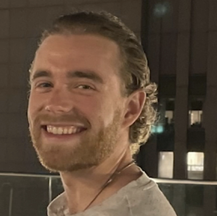 Driver who ran stop sign fatally struck James R. Thompson, 26, in West Loop, fled