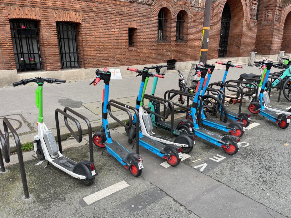 Scooter Companies Talk Best Practices (Though Low Speed Limits May Be Counter-Productive)