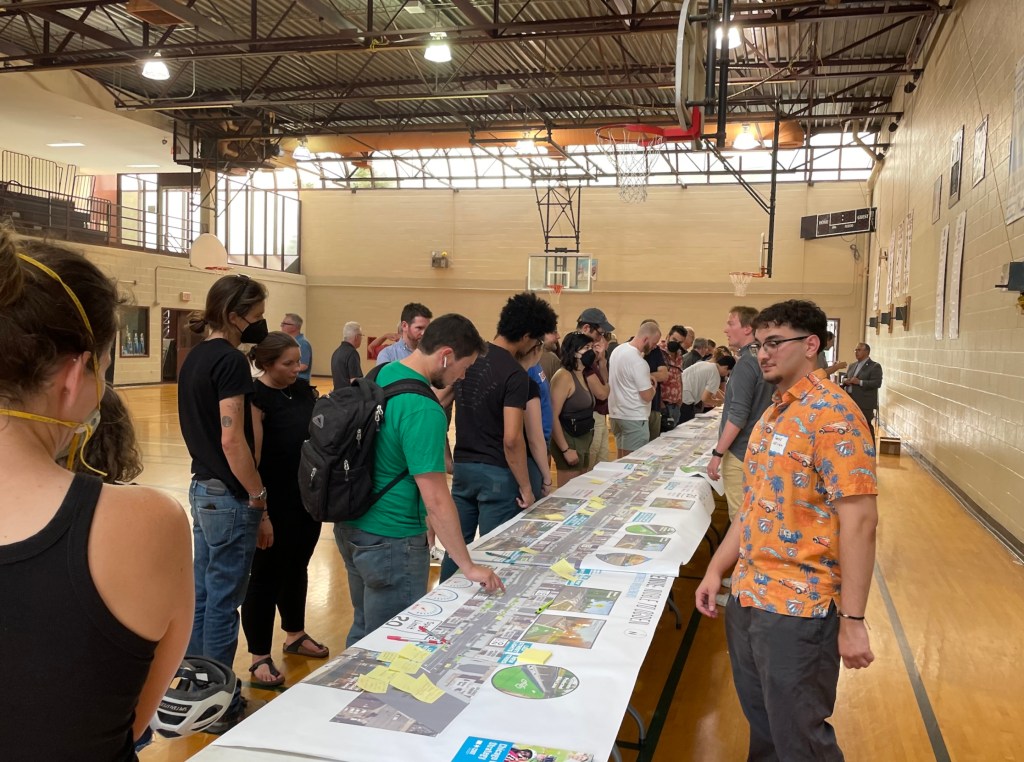 Big turnout in support of upcoming Grand Ave. protected bike lanes at West Town meeting