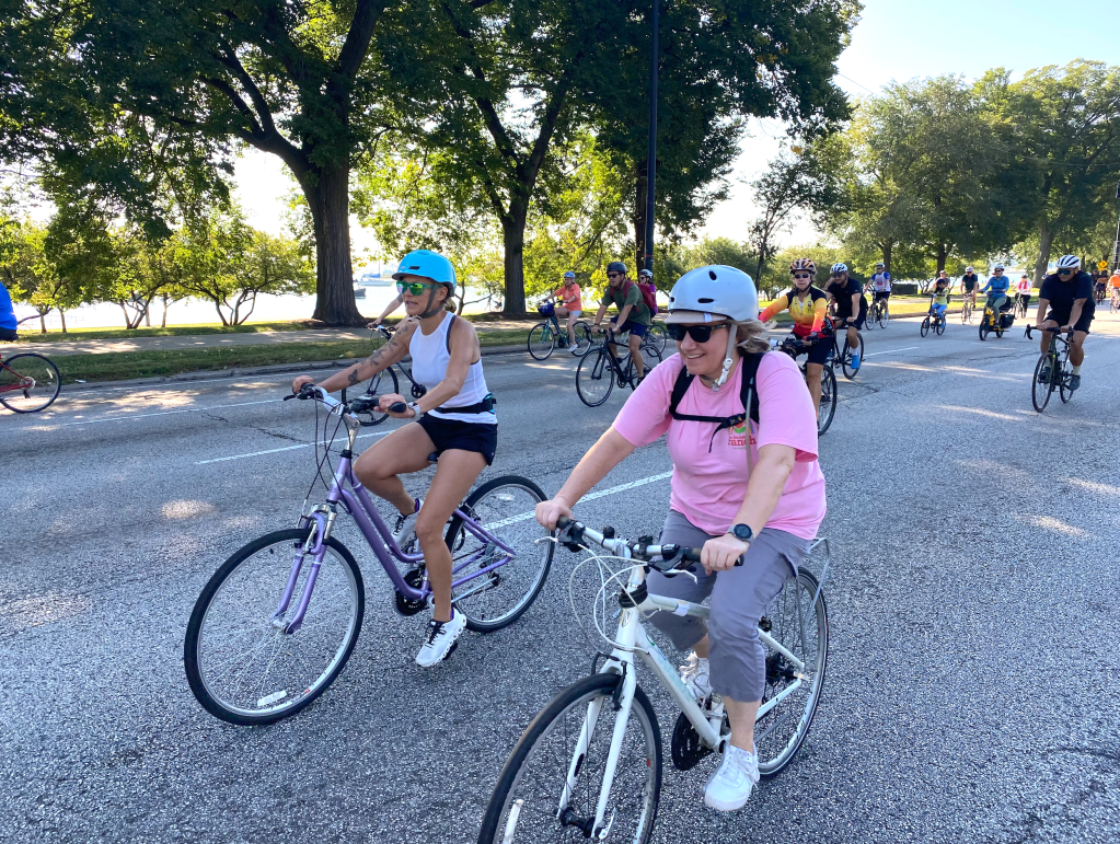 At Bike the Drive, Mayor Johnson promises better walk/bike/transit, riders thrill to a less car-centric DLSD