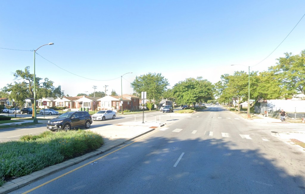 Hit-and-run SUV driver killed Hoyle David Marshall III, 35, as he crossed 95th in Washington Heights