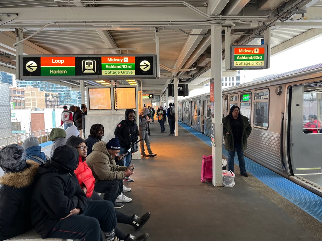 CTA says surveys reveal customer satisfaction has gone up. What do transit advocates make of that finding?
