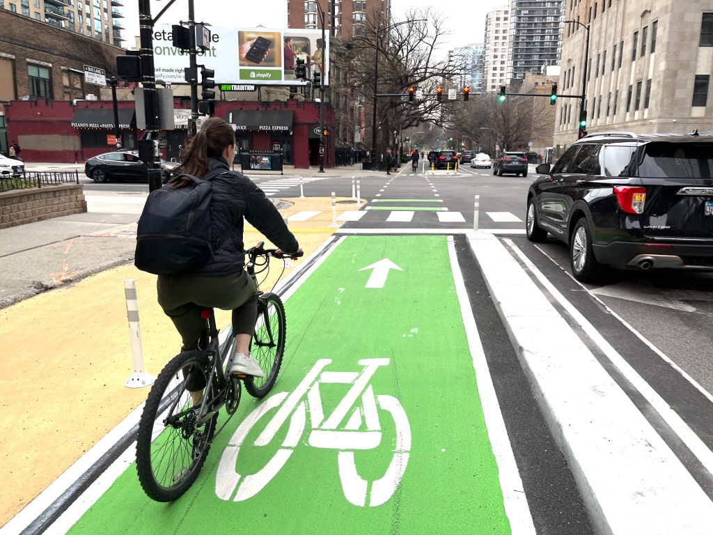Response to another awful People for Bikes rating: Chicago cycling conditions aren’t *that* bad. But here’s what we need to do to make them better.