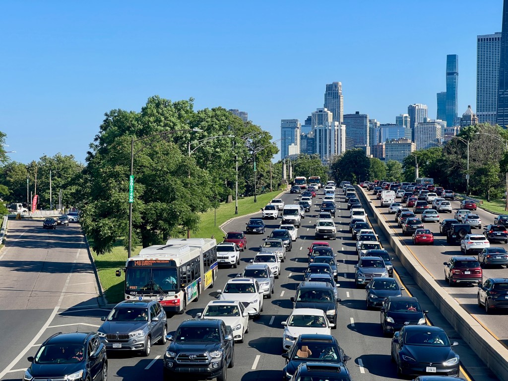 Tribune’s ridiculous editorial against creating a less car-centric DLSD: “Won’t someone please think of the drivers?”