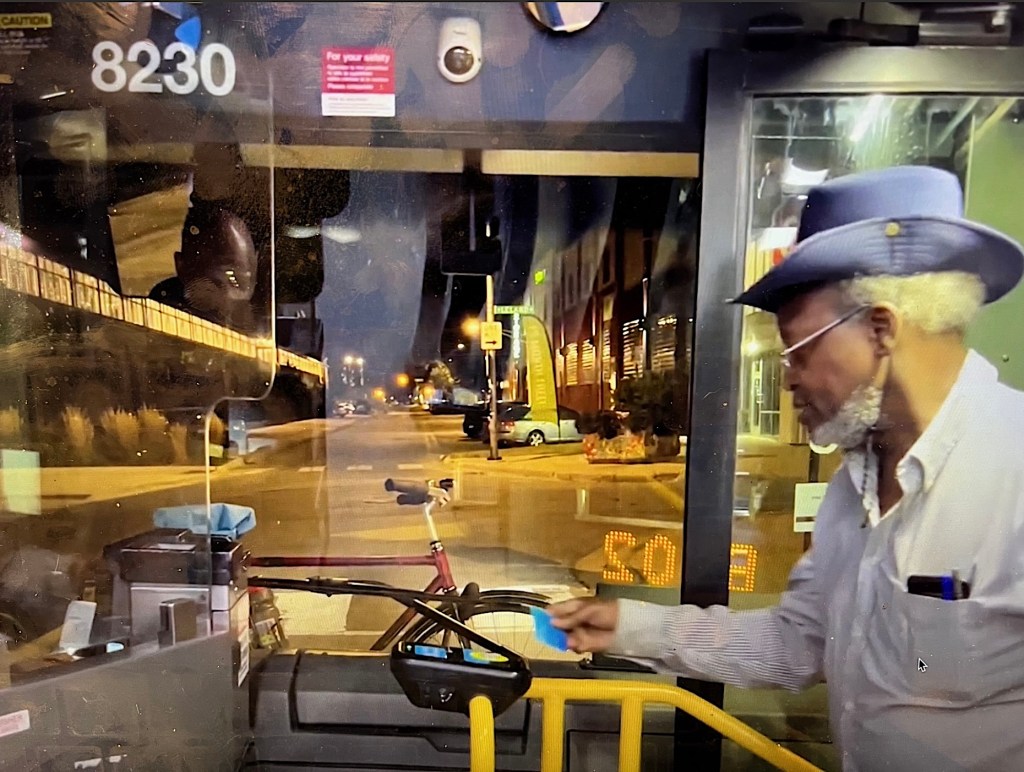 Take a virtual ride on the very first 9 Ashland bus to cover the extended route to the Ravenswood Metra stop